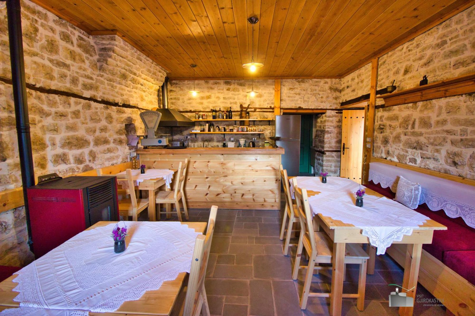Argyropolis Boutique Hotel Гирокастра Экстерьер фото